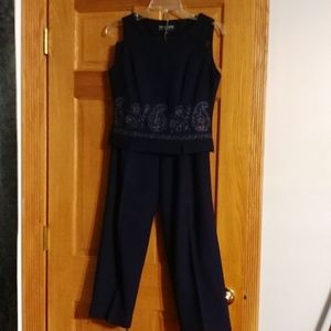 Woman's Kasper ASL Petite Pants and Vest